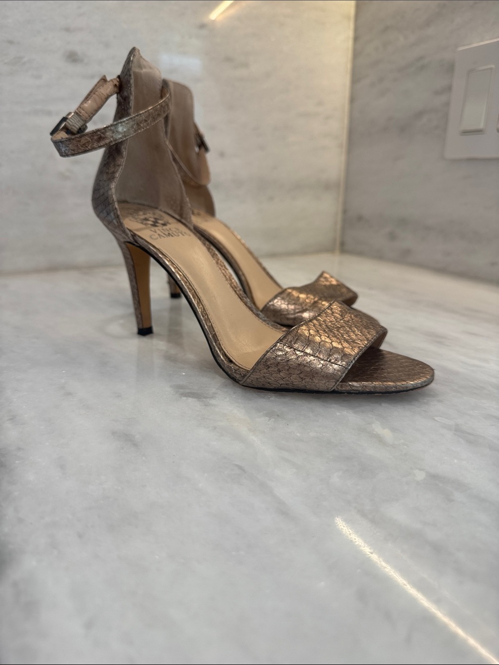 Vince Camuto Metallic Bronze Gold Strappy Open-Toe Heels 8